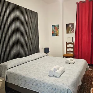 https://house-leomar-di-sara.hotelitalianriviera.com