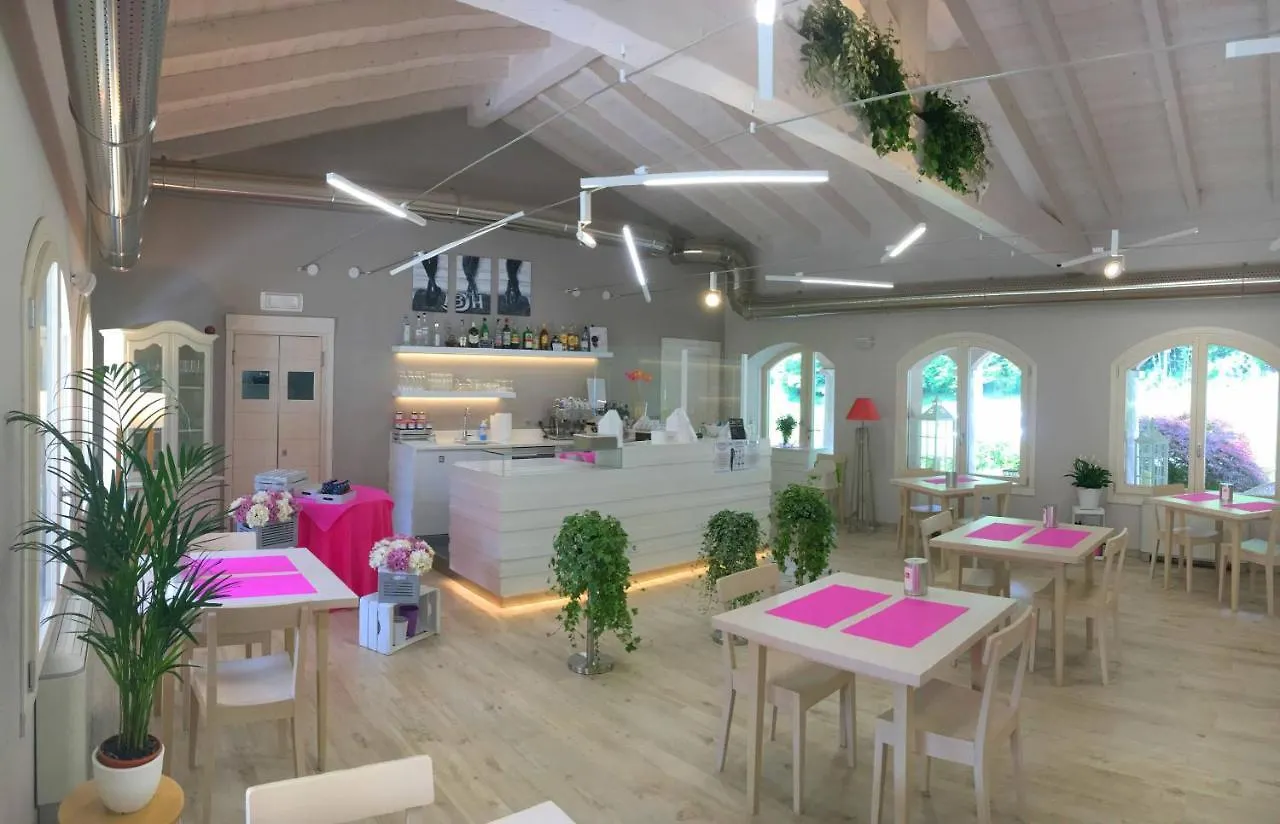 Bianco Hotel Primaluna