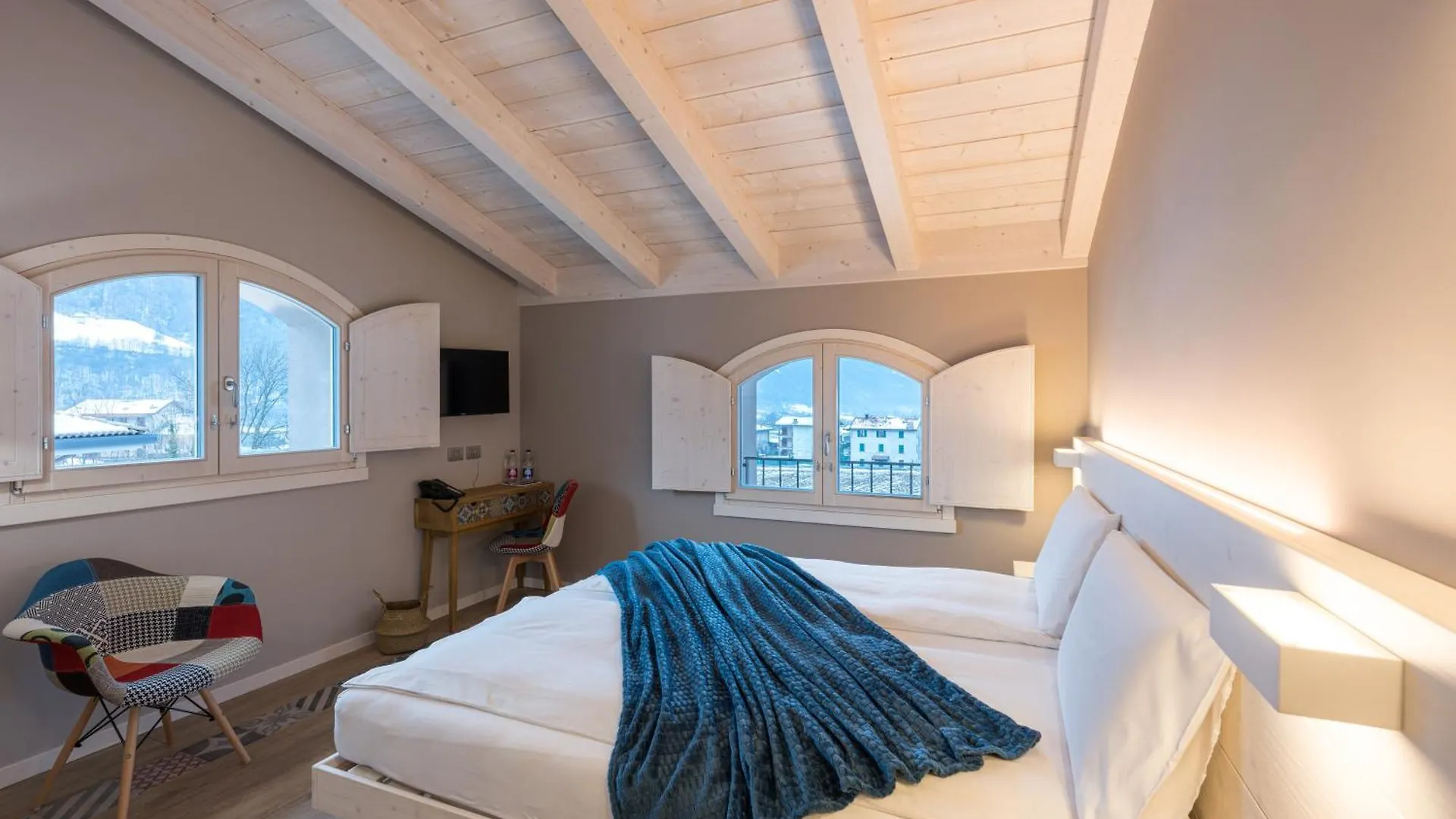 Bianco Hotel Primaluna 3*,