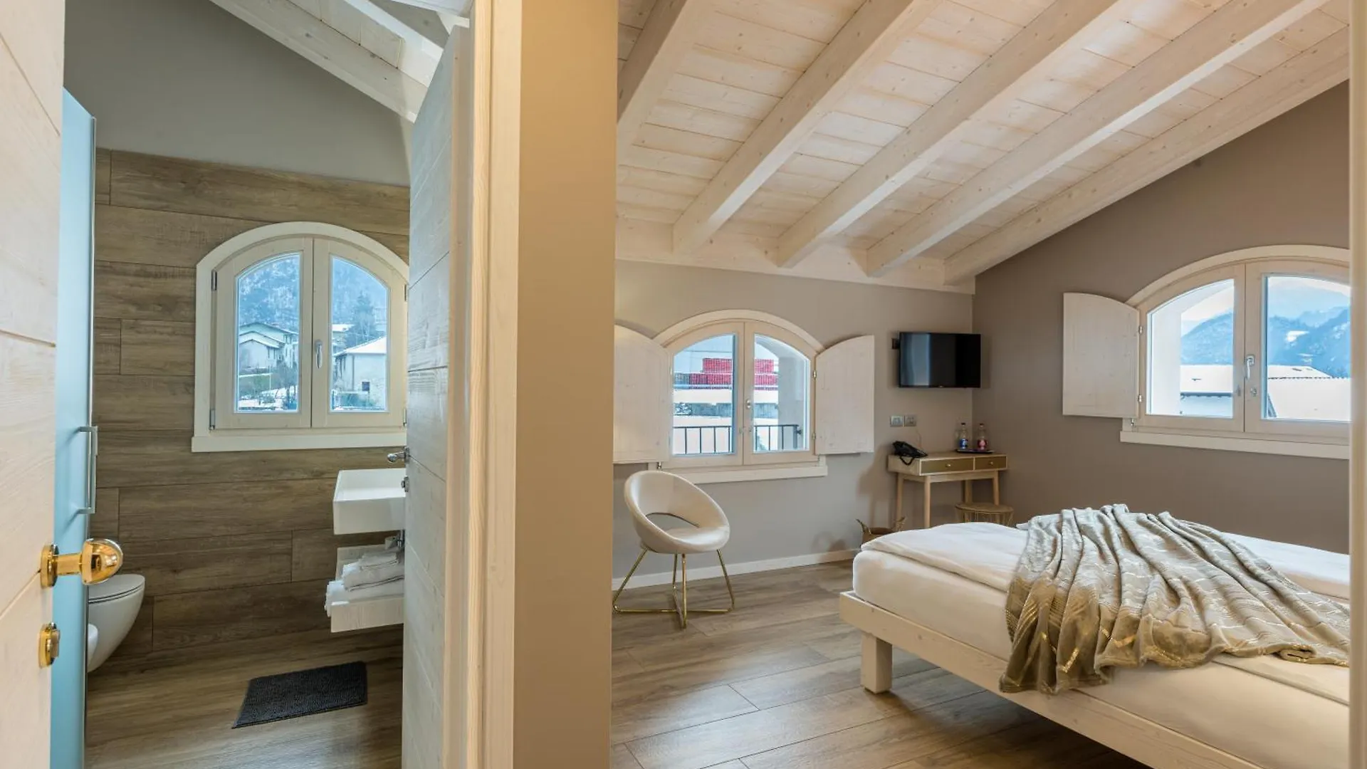 Bianco Hotel Primaluna