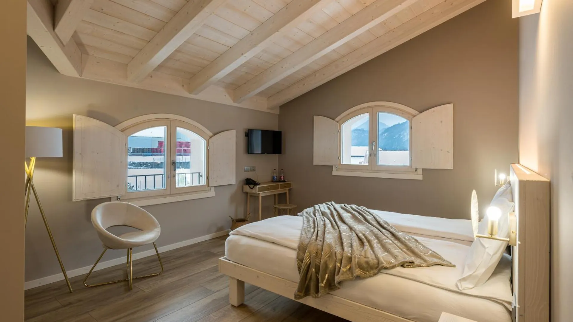 Bianco Hotel Primaluna Italy